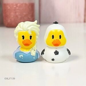 Duckalooz Disney Elsa & Olaf Rubber Duck Duckie Jeep Ducking Set X2 NWOT